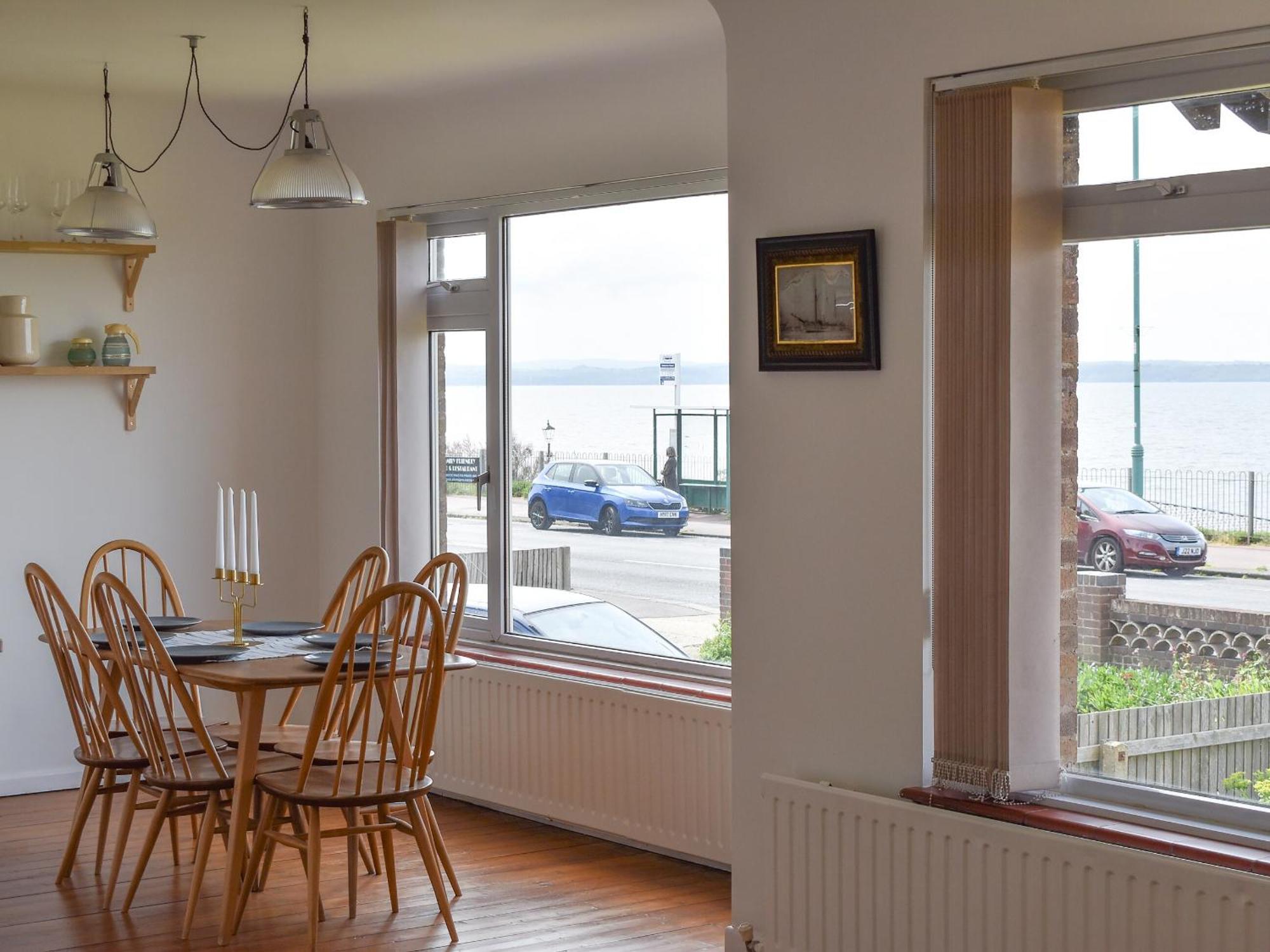 Seaways Villa Lee-on-the-Solent Exteriör bild